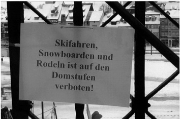 Rodeln verboten!, Bild: Susanne Wolf-Kaschubowski, 2011
